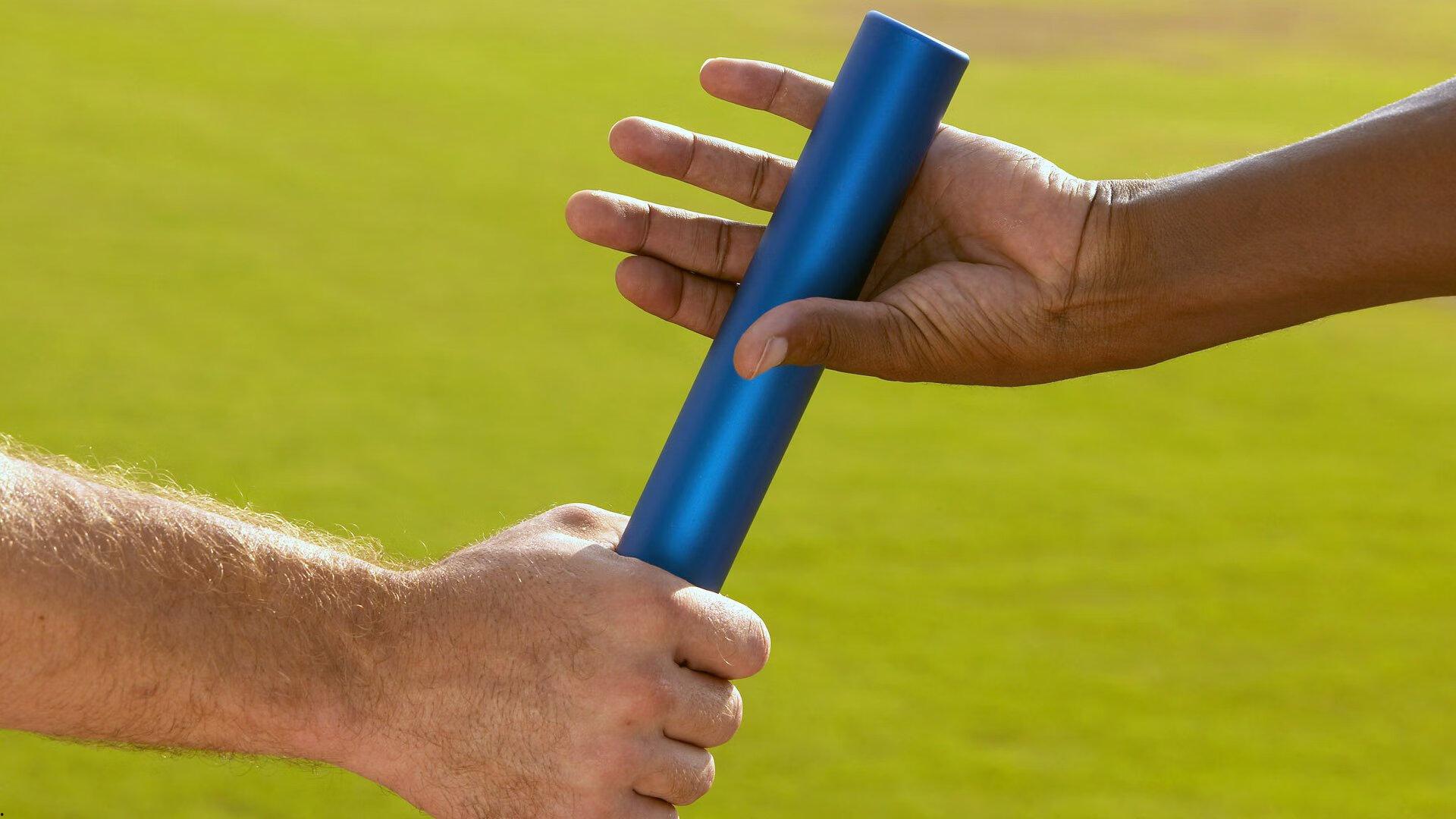 懂球帝联手咪咕评选英超第5轮最佳进球，替补神兵马丁内利挑射绝平曼城